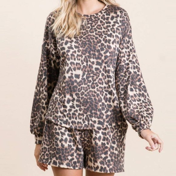 Leopard Short Loungewear Set - 2 Piece - Picture 1 of 4